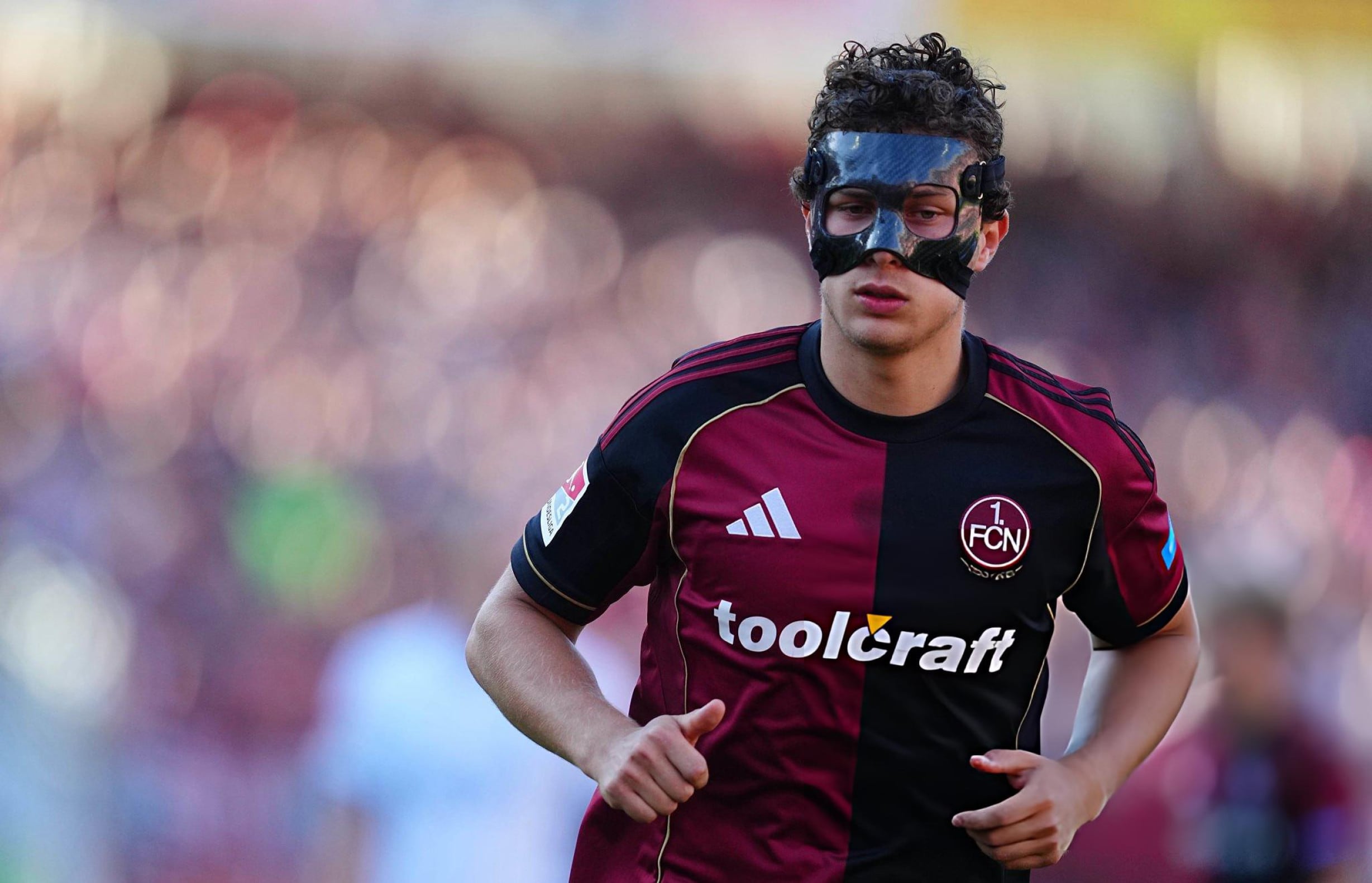 Fabio Gruber cierra el 2025 como capitán del FC Núremberg de Alemania. (Foto: Getty Images)