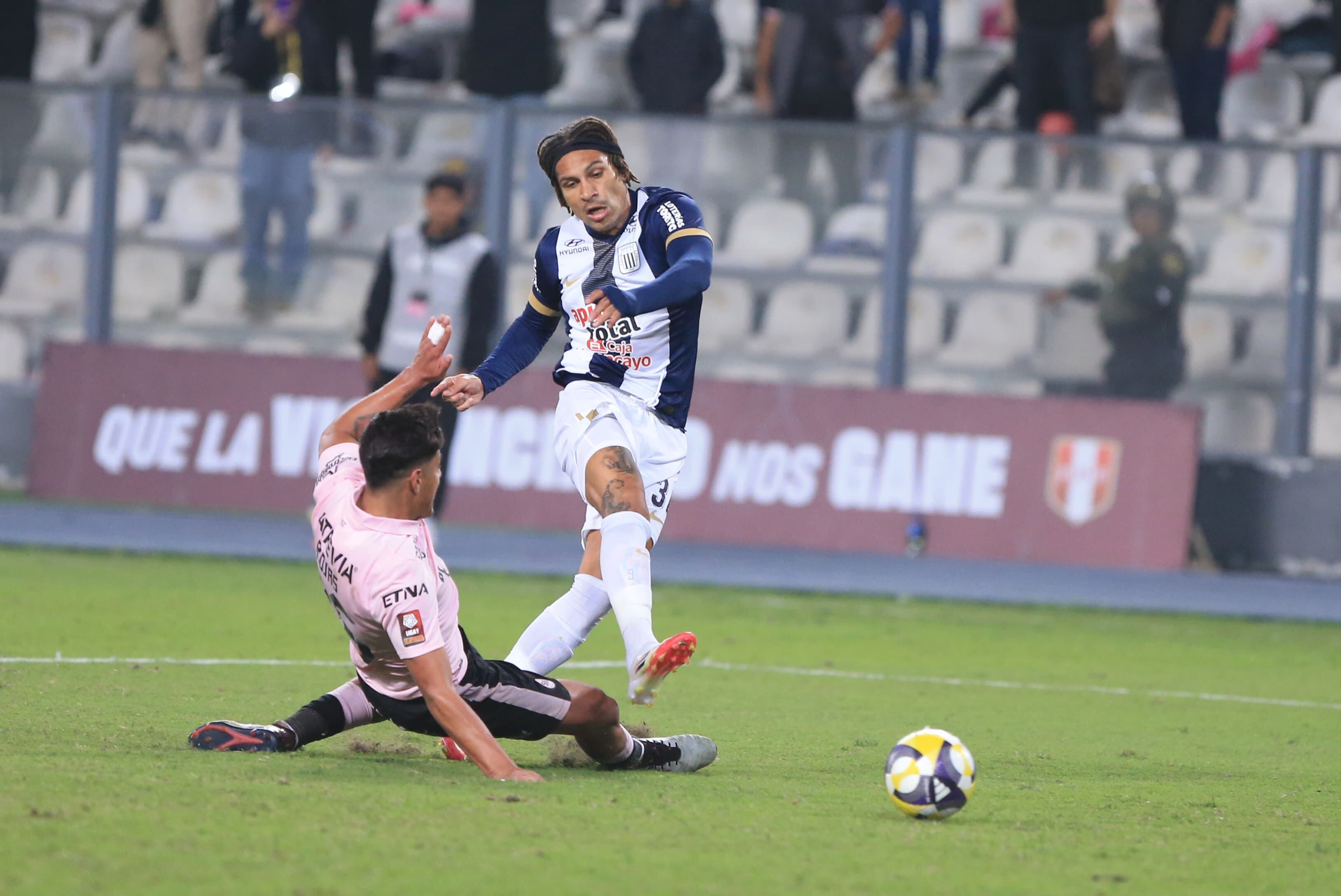Paolo Guerrero anotó un gol ante Sport Boys. (Foto: Jesús Saucedo, GEC)