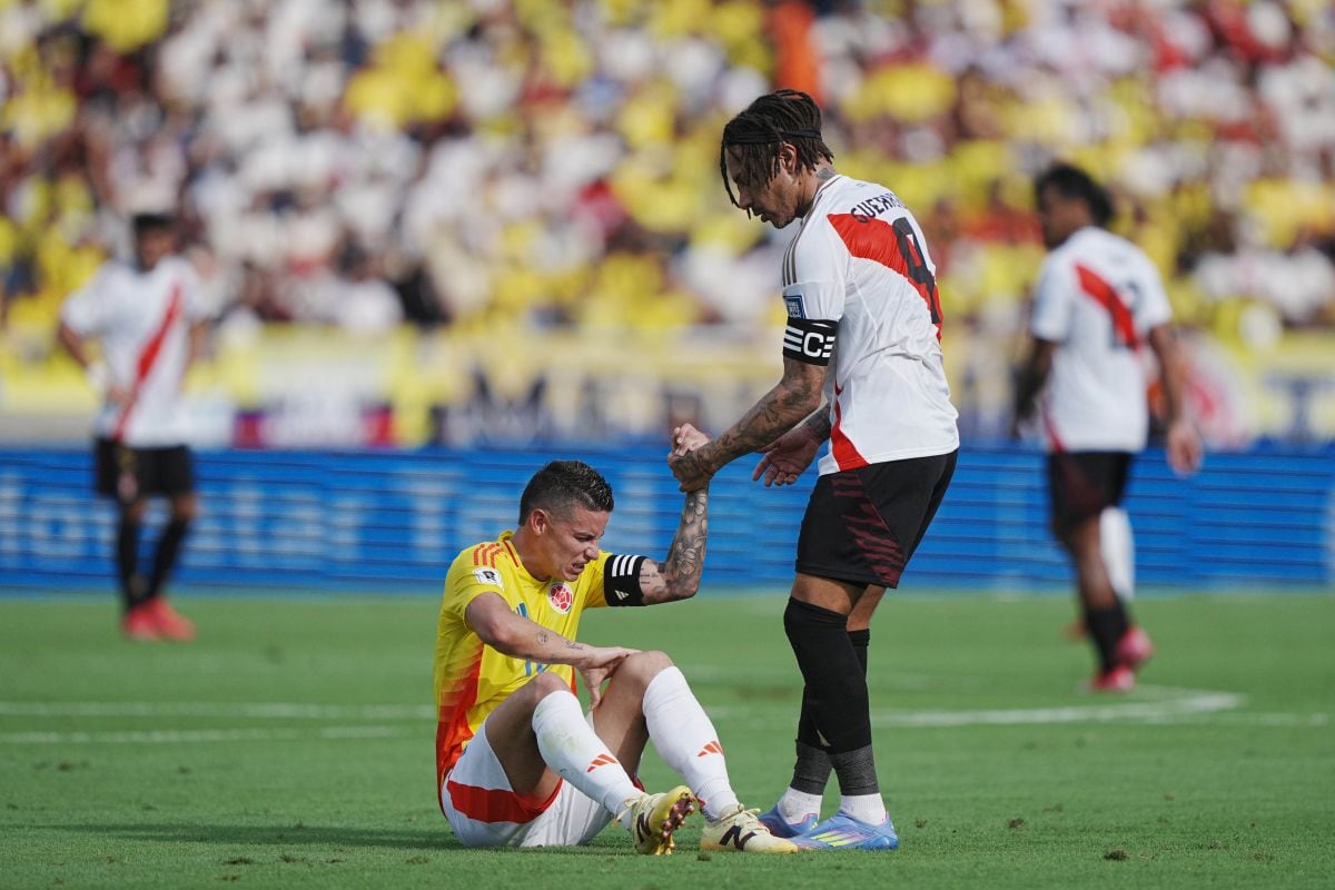 Colombia no pudo ante Perú y se complicó en la tabla de posiciones. (Foto: FPF)