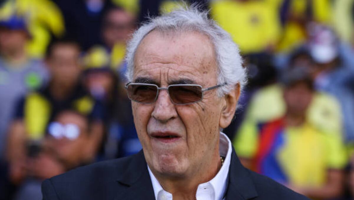 Jorge Fossati no mueve su 3-5-2 en la Selección Peruana. (Foto: Getty Images)
