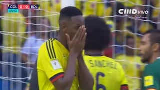 ¡Por poquito y es gol! El travesaño le negó el grito a Yerry Mina ante Bolivia [VIDEO]