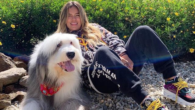 Karol G más emocionada que nunca al reencontrarse con su perro Otto luego de seis meses | FOTOS