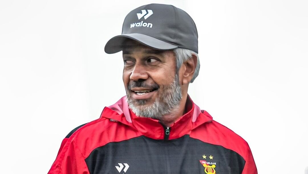 Marco Valencia tomó las riendas de Melgar tras la salida de Pablo de Muner por malos resultados. (Foto: Melgar)