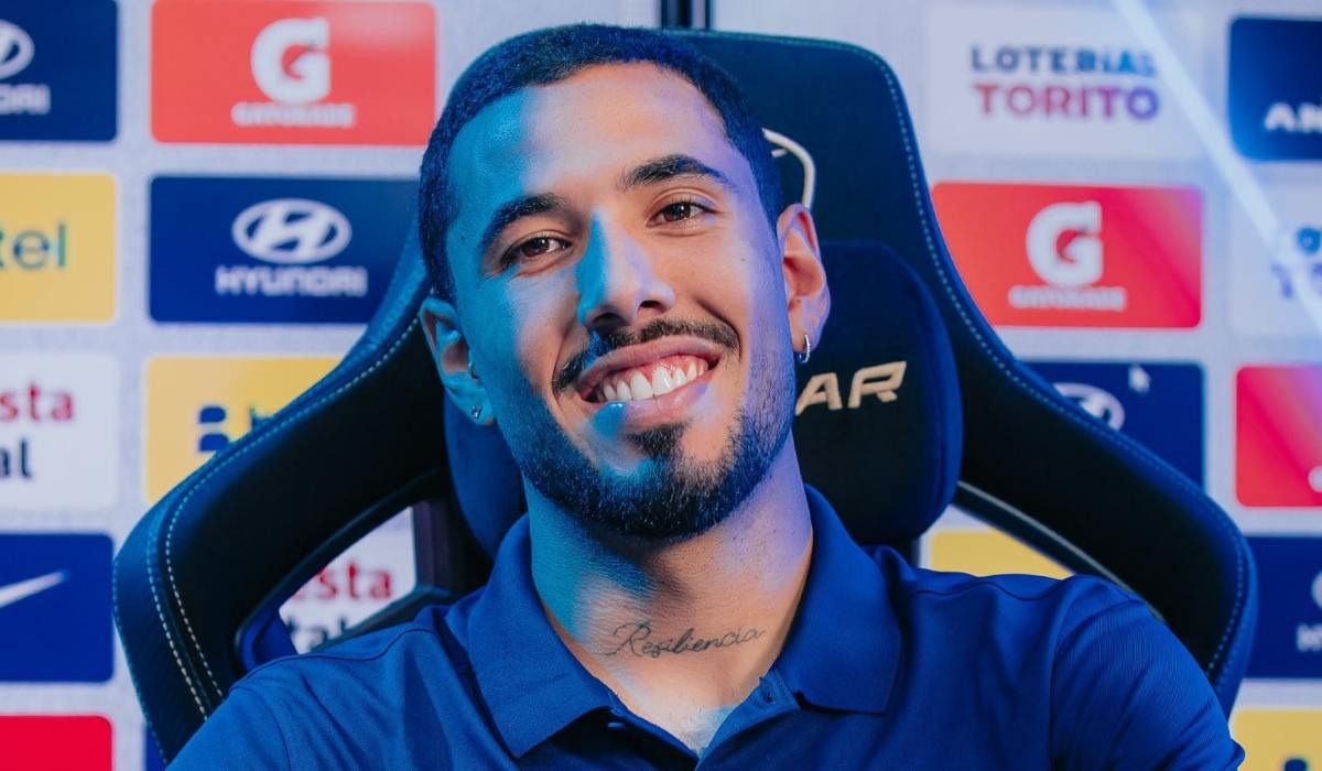 Sergio Peña firmó con Alianza Lima por tres temporadas. (Foto: Alianza Lima)