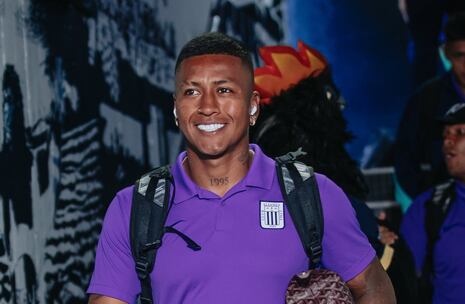 Lo conoció en México: Pedro Aquino hace méritos con elogios a Pablo Guede