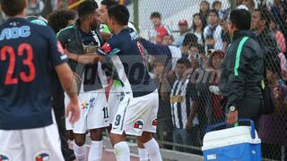 Alianza Lima: Lionard Pajoy perdió el control con hinchas blanquiazules