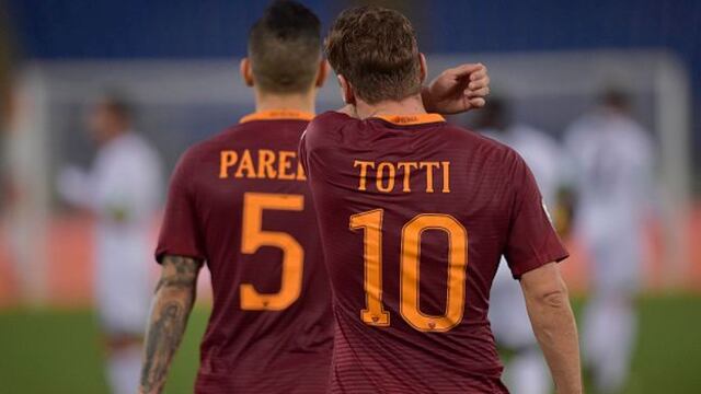 ¡Totti, el héroe! Hizo vibrar el Olímpico con gol para Roma en el último minuto [VIDEO]