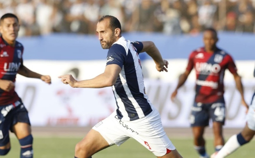 Hernán Barcos lleva 14 goles en la Liga 1 Betsson 2023. (Foto: Violeta Ayasta / GEC)