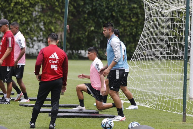 La Selección Peruana sumó su segundo día de entrenamiento en la Videna. (Foto: Violeta Ayasta / GEC)