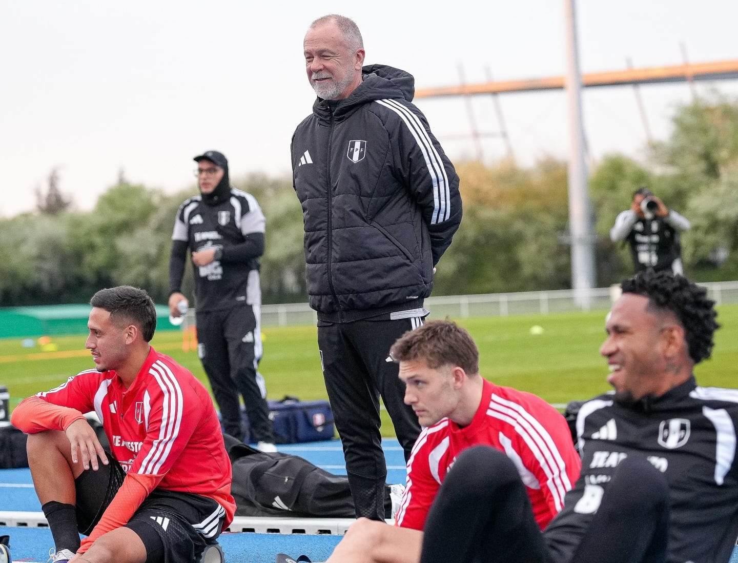 La Selección Peruana comenzó a trabajar en París. (Foto: FPF)