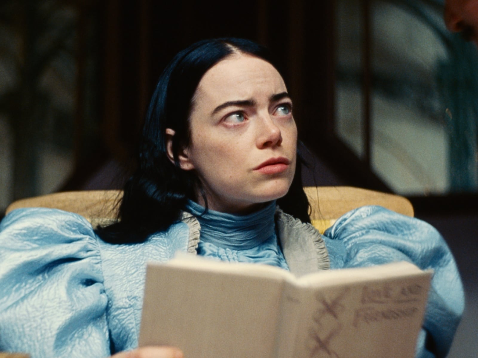 "Poor Things" está dirigida por el reconocido cineasta Yorgos Lanthimos, conocido por sus películas aclamadas por la crítica como “The Lobster” y “The Favourite” (Foto: Film4 Productions)