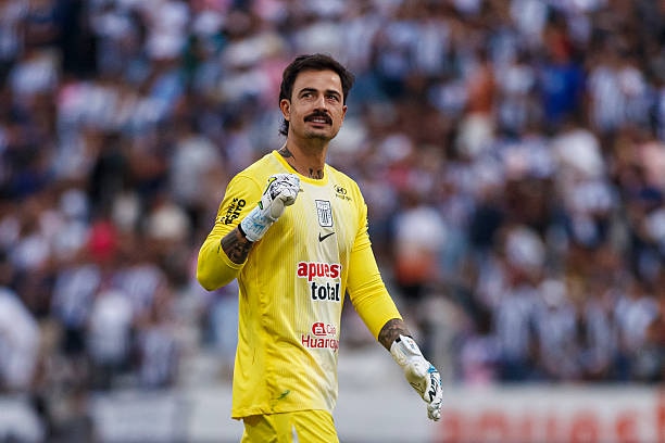 Guillermo Viscarra llegó a Alianza Lima para la temporada 2025. (Foto: Getty Images)