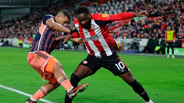 Josh Dasilva, mediocampista del Brentford y con un valor de 12 millones de euros en el mercado. (Foto: Agencias)
