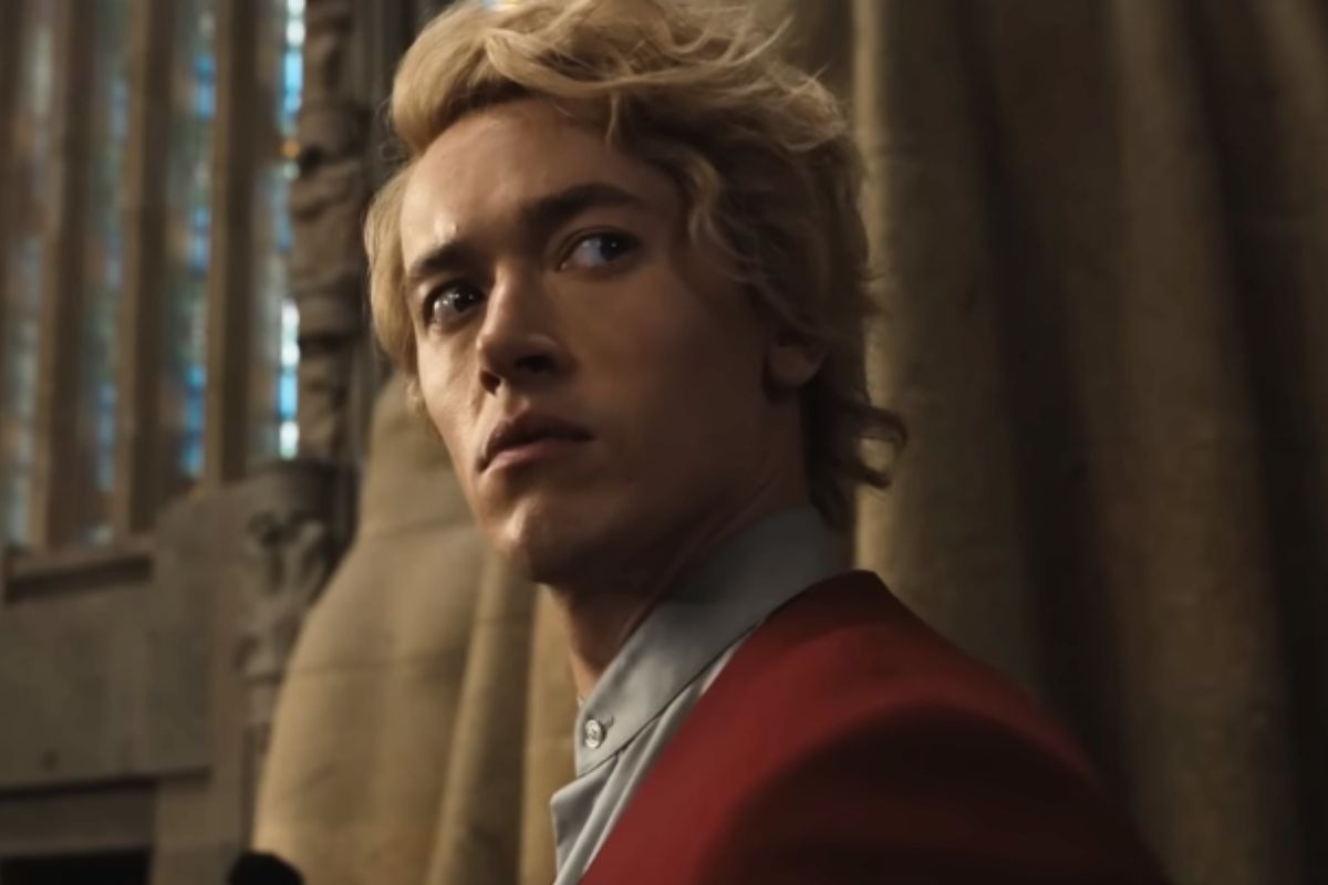 En "Los juegos del hambre: Balada de pájaros cantores y serpientes", es Tom Blyth quien da vida a la versión juvenil de Coriolanus Snow (Foto: Lionsgate)
