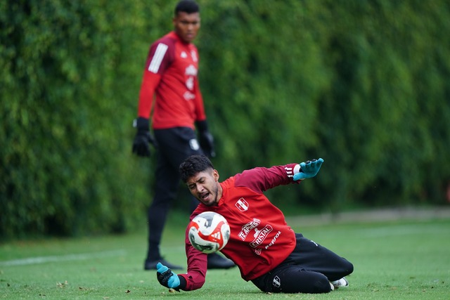 La Selección Peruana Sub 23 sumó un día más de entrenamiento este sábado. (Foto: FPF)