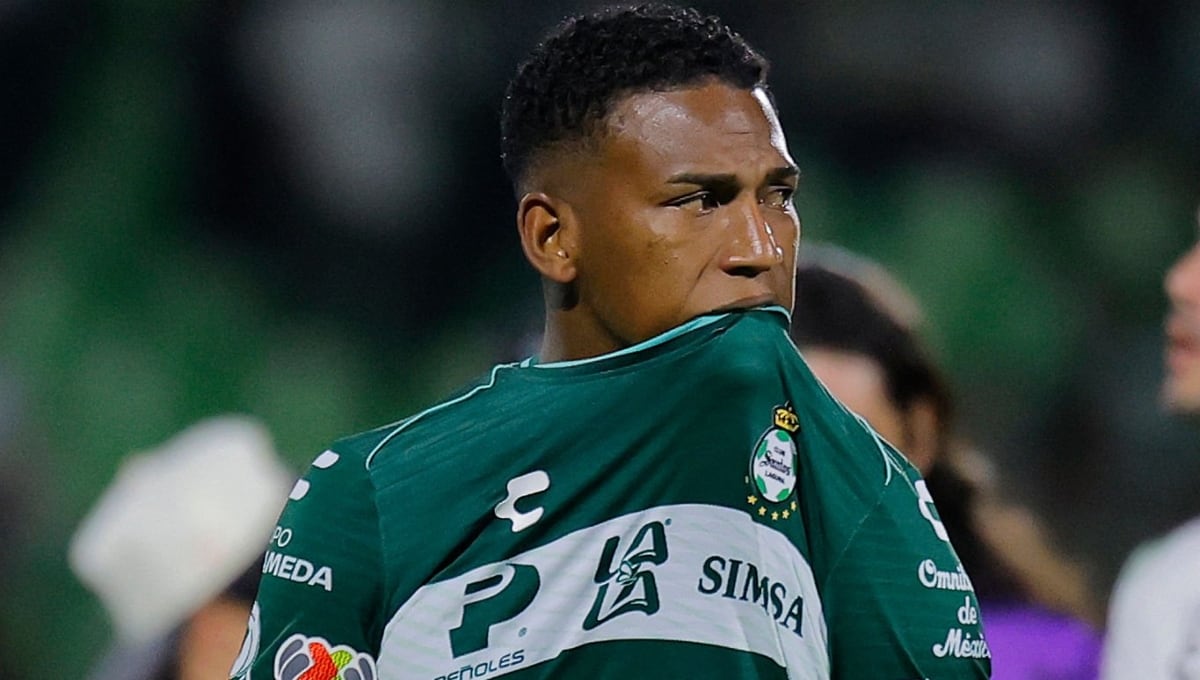Carlos Gruezo quedó libre tras desvincularse de Santos Laguna. (Foto: Getty Images)