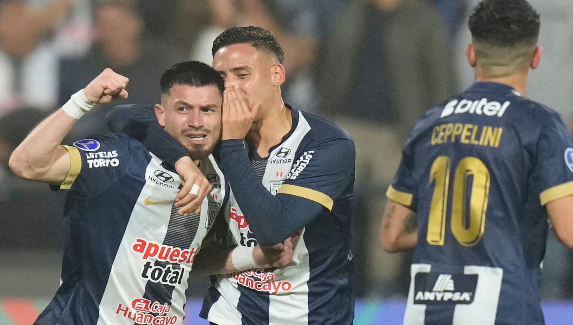 Los blanquiazules buscan su segundo triunfo consecutivo en el duelo Alianza Universidad vs Alianza Lima (Crédito: Alamy Stock Photo).