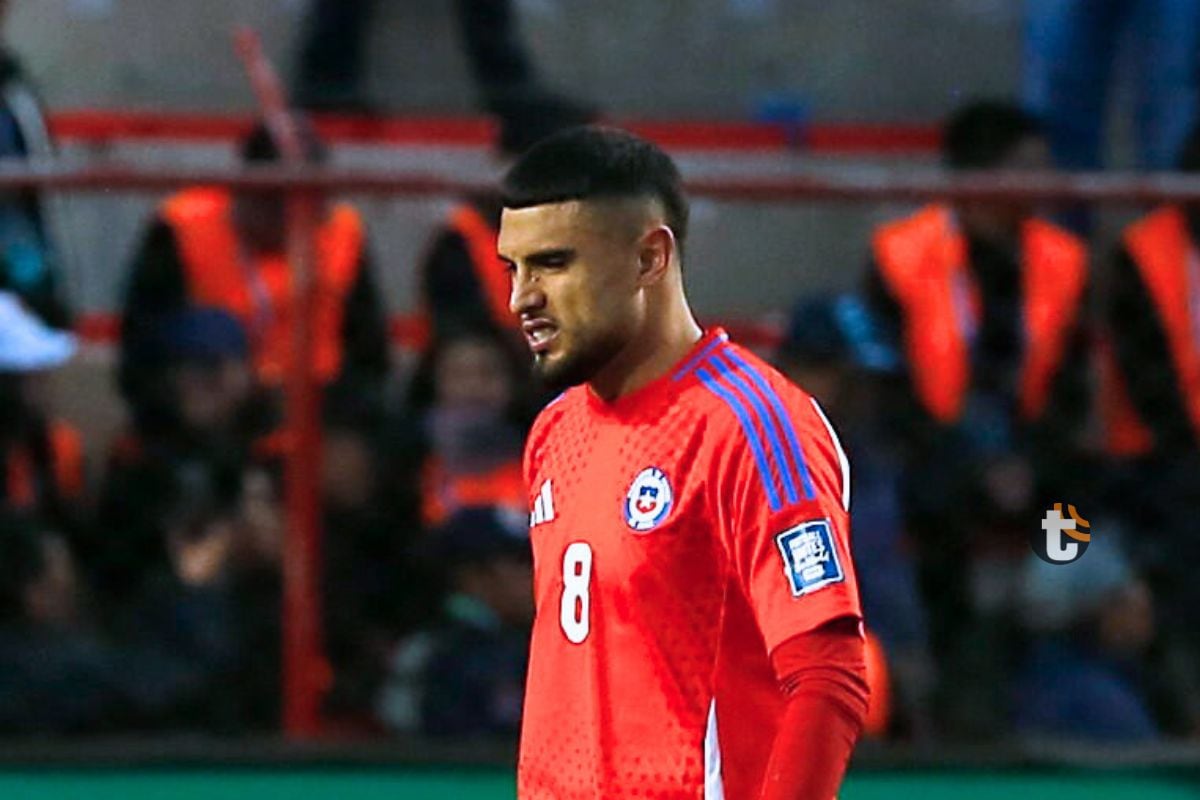 Rodrigo Ureña tuvo minutos en el amargo duelo en El Alto (Foto: AP)