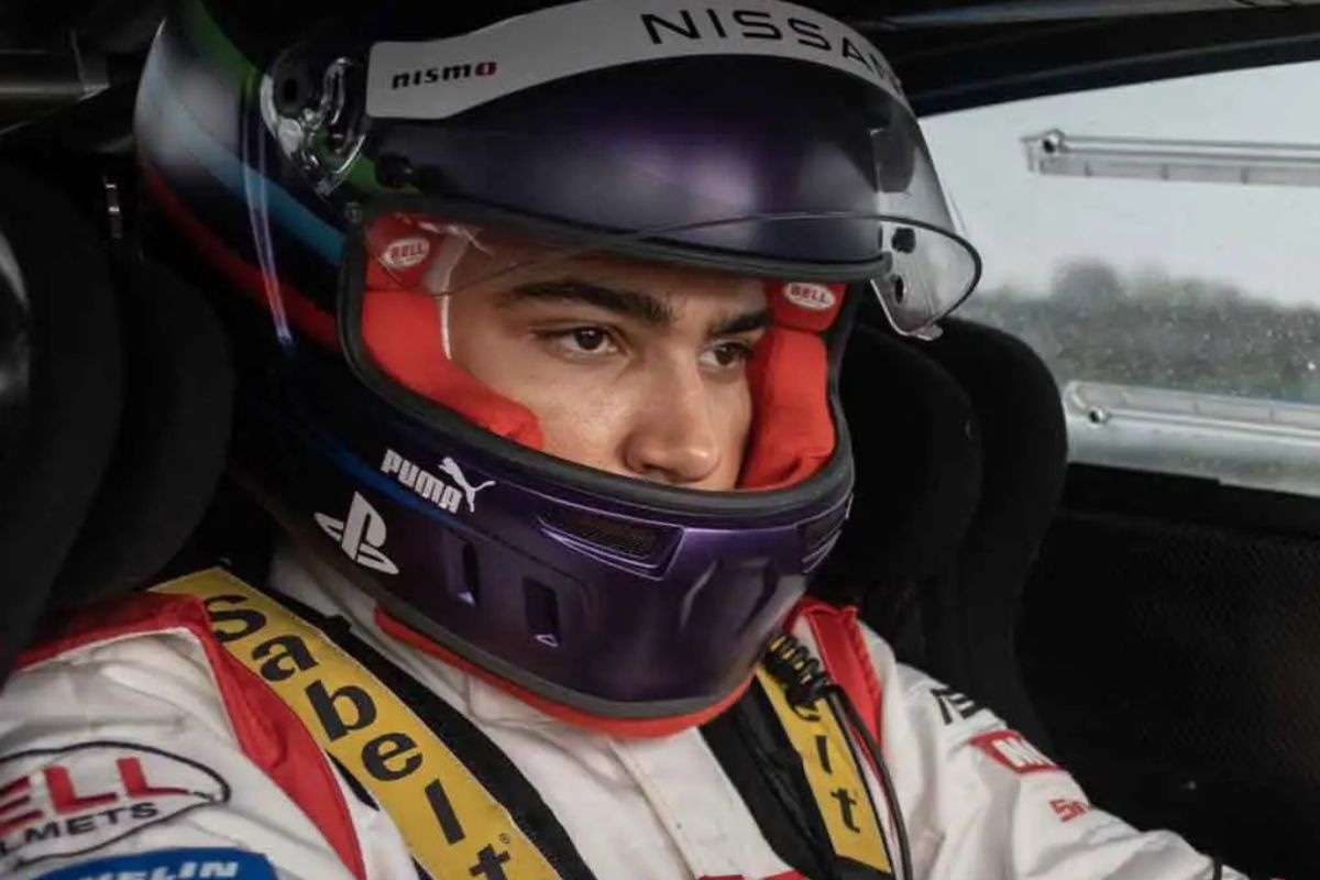 El actor Archie Madekwe en una escena de "Gran Turismo" (Foto: Sony Pictures)