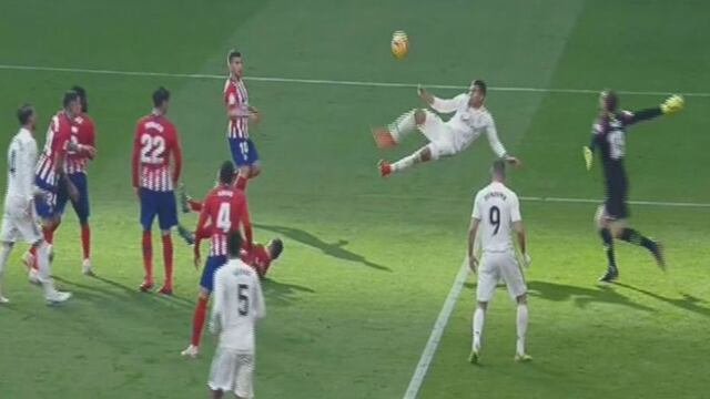 ¿Para el 'Puskas'? El golazo de Casemiro de 'chalaca' para el 1-0 ante el Atlético de Madrid [VIDEO]