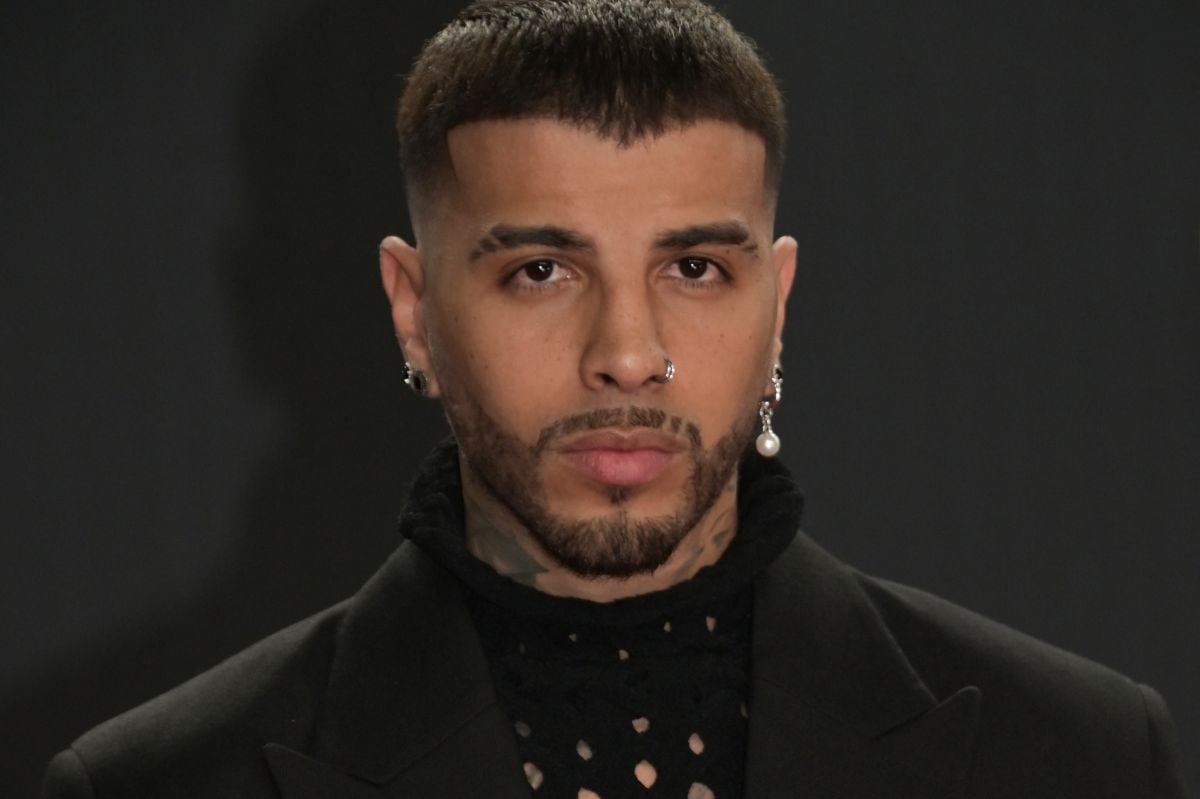 Rauw Alejandro es el artistas que tiene más nominaciones y espera hacerse de todos en los Premios Tu Música Urbano 2023 (Foto: Bridget Bennett / AFP)