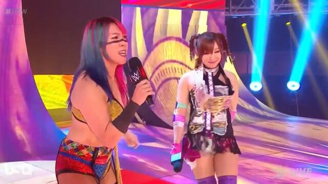 ¿Qué dijeron The Kabuki Warriors (Asuka y Kairi Sane) en Raw cuando hablaron en japonés?