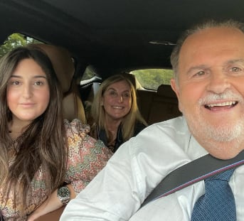 Aquí una foto de Raúl de Molina, Millie y su hija Mía (Foto: Raúl de Molina / Instagram)