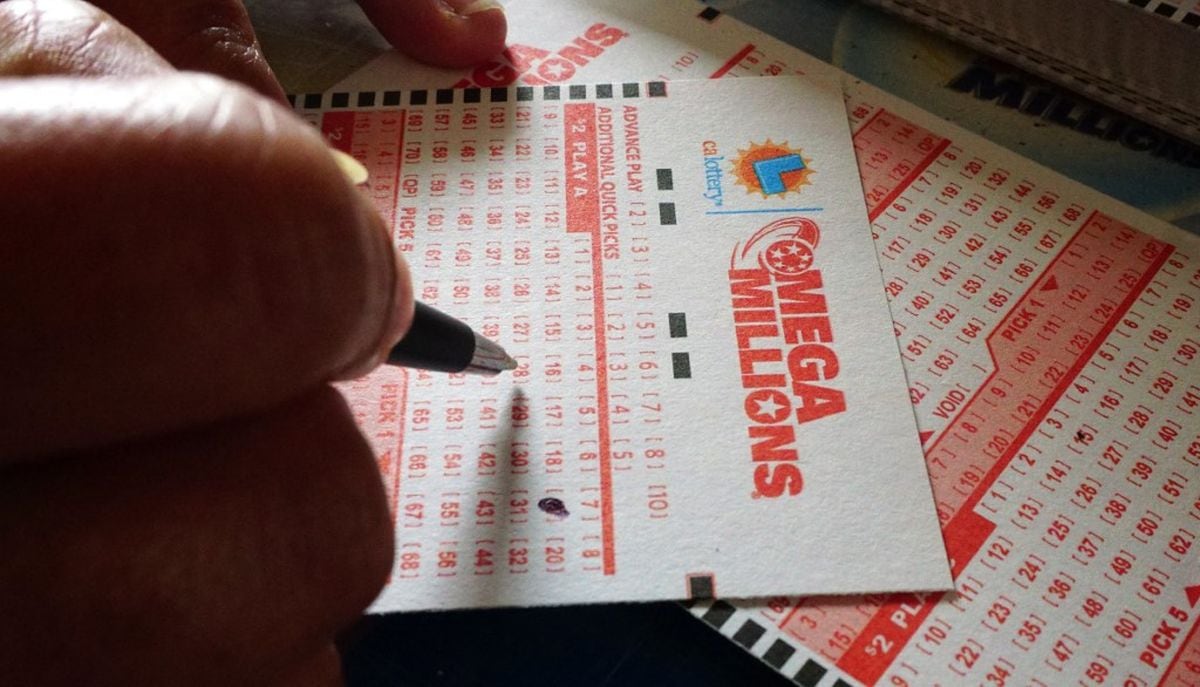 Los sorteos de Mega Millions se llevan a cabo dos veces por semana, todos los martes y viernes a las 11 p.m. ET (hora del este). (Foto: AFP)