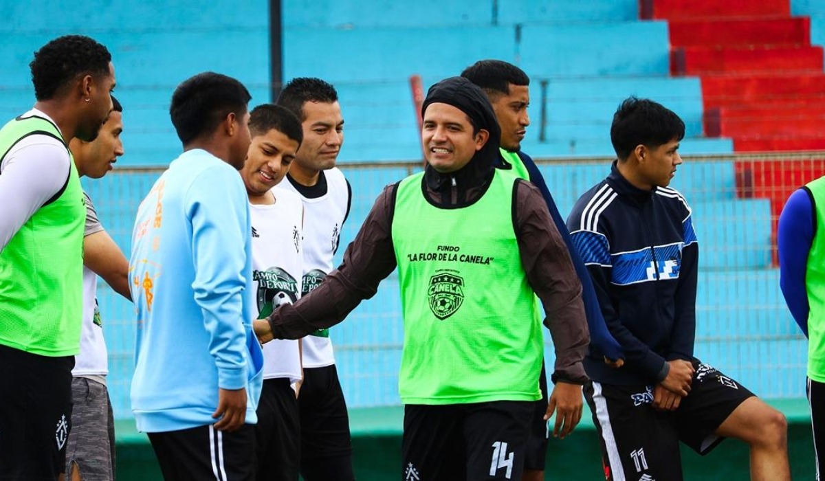 Reimond Manco es nuevo jugador de Real Independiente. (Foto: Difusión).