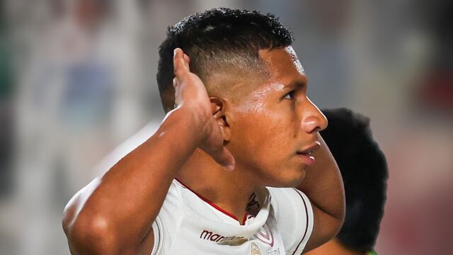 ¡Cabezazo y gol! Edison Flores anotó el 1-0 de Universitario vs. Coquimbo Unido