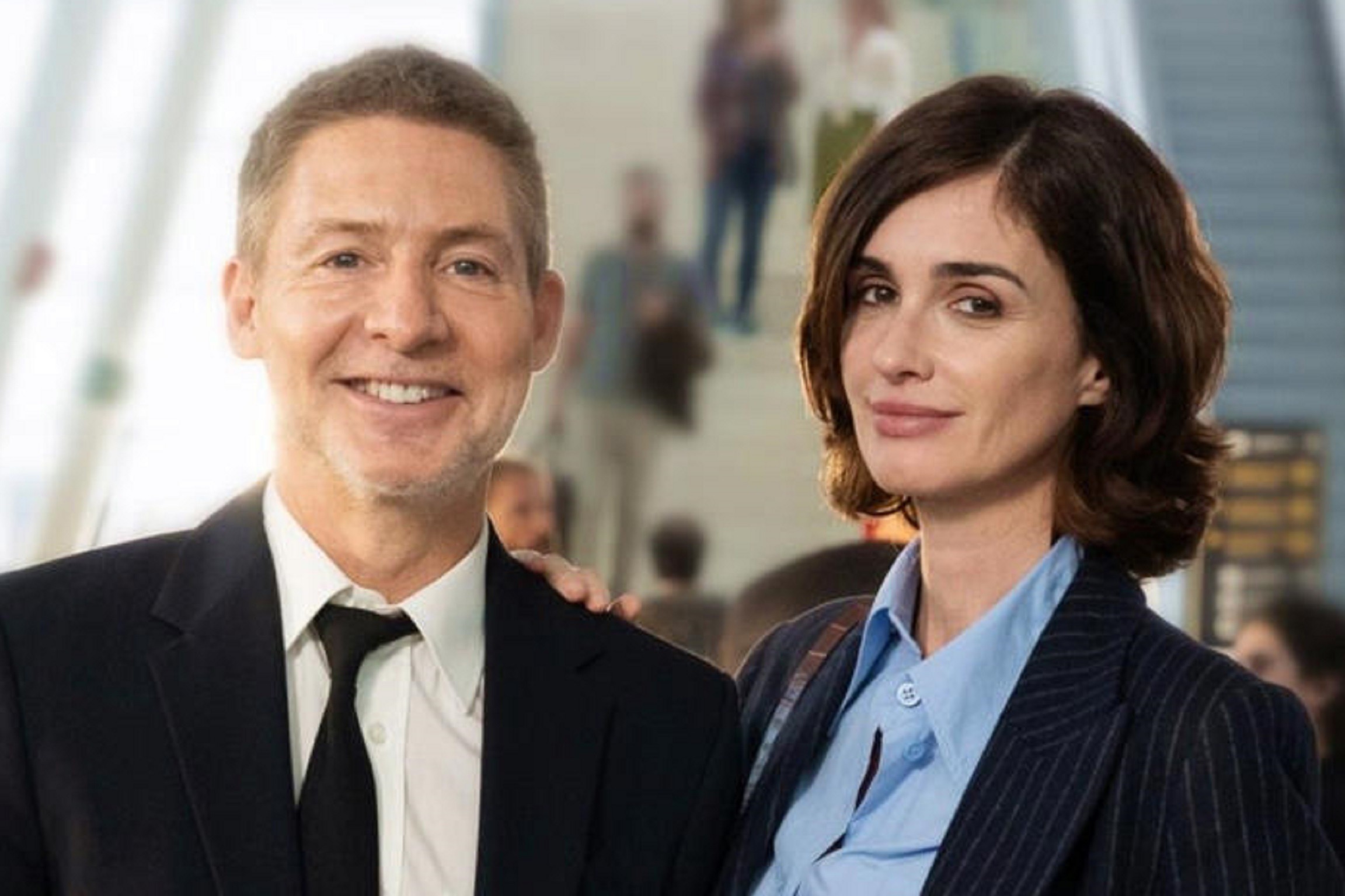 Adrián Suar como Carlos y Paz Vega como Adela en la película española "No puedo vivir sin ti" (Foto: Netflix)