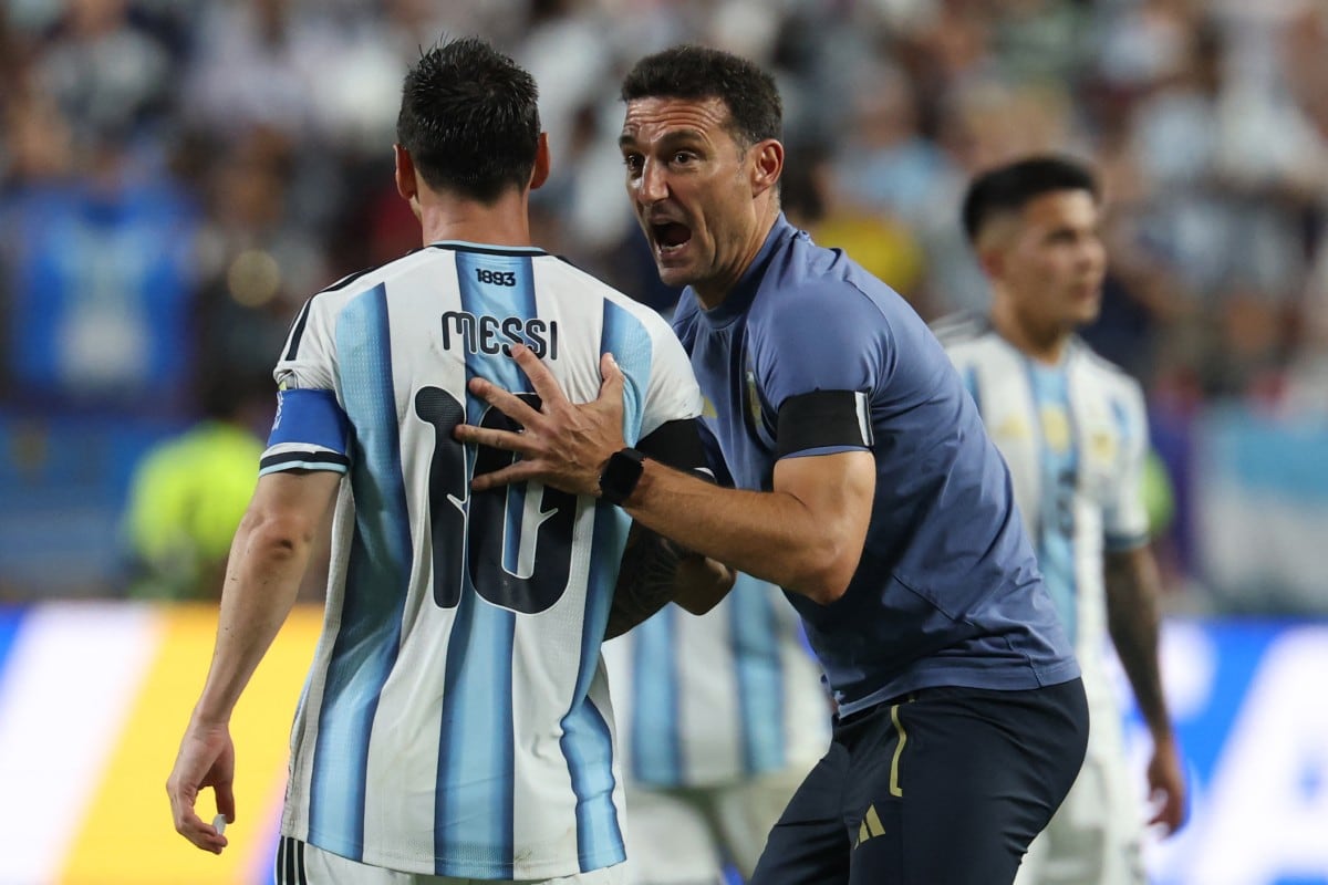 Argentina enfrentará a Inglaterra este miércoles (Photo by Odd ANDERSEN / AFP)