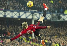 Para enmarcarlo: Alejandro Garnacho recibió premio al mejor gol de la temporada en la Premier League