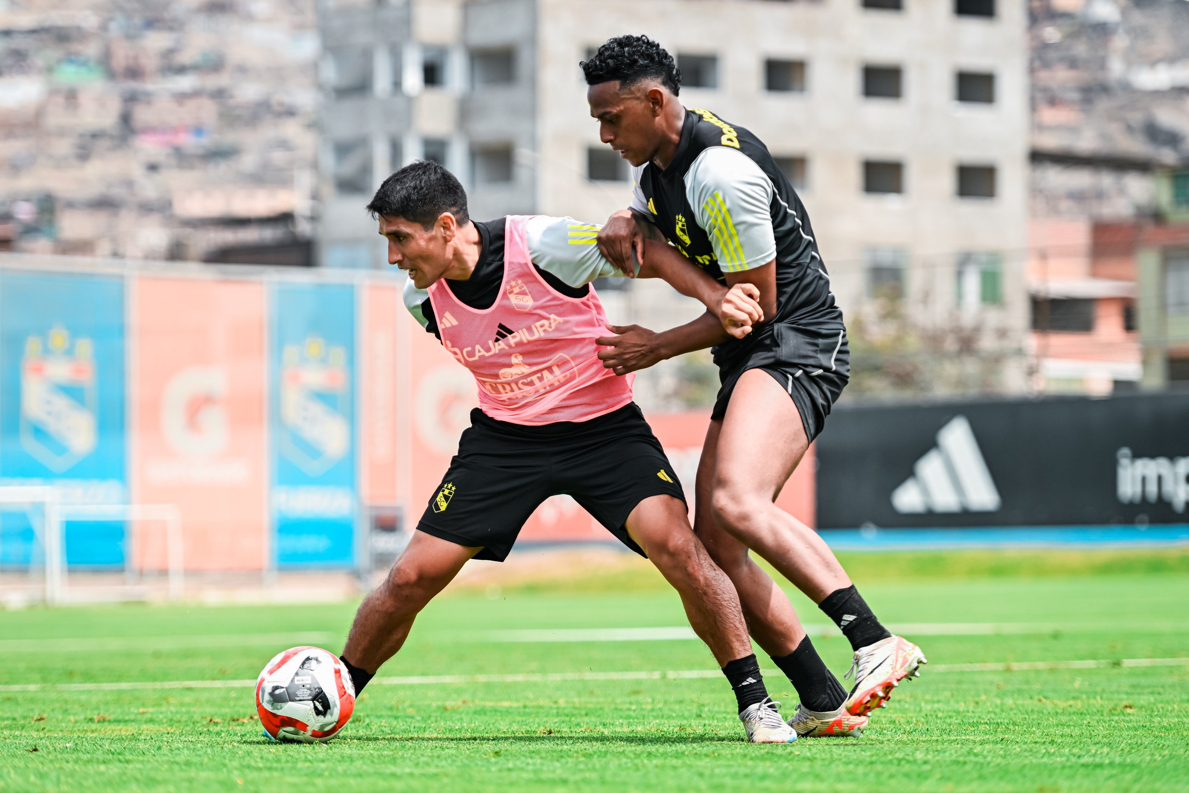 Irven Ávila se refirió al rival que enfrentarán en la segunda fase de la Copa Libertadores 2024. (Foto: Prensa SC)