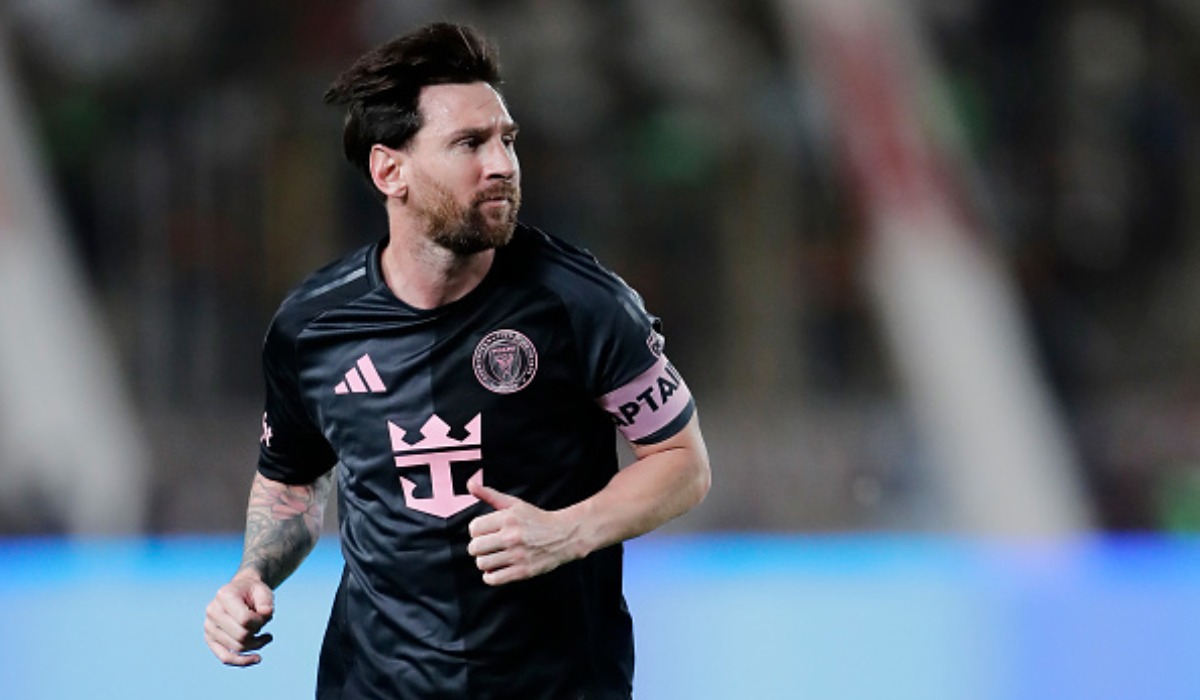 ¿Con qué jugador de Universitario de Deportes intercambió camiseta Lionel Messi? Foto: (Getty Images).