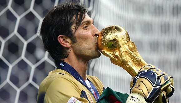 Gianluigi Buffon ganó con Italia el Mundial 2006 de Alemania. (Foto: Getty Images)