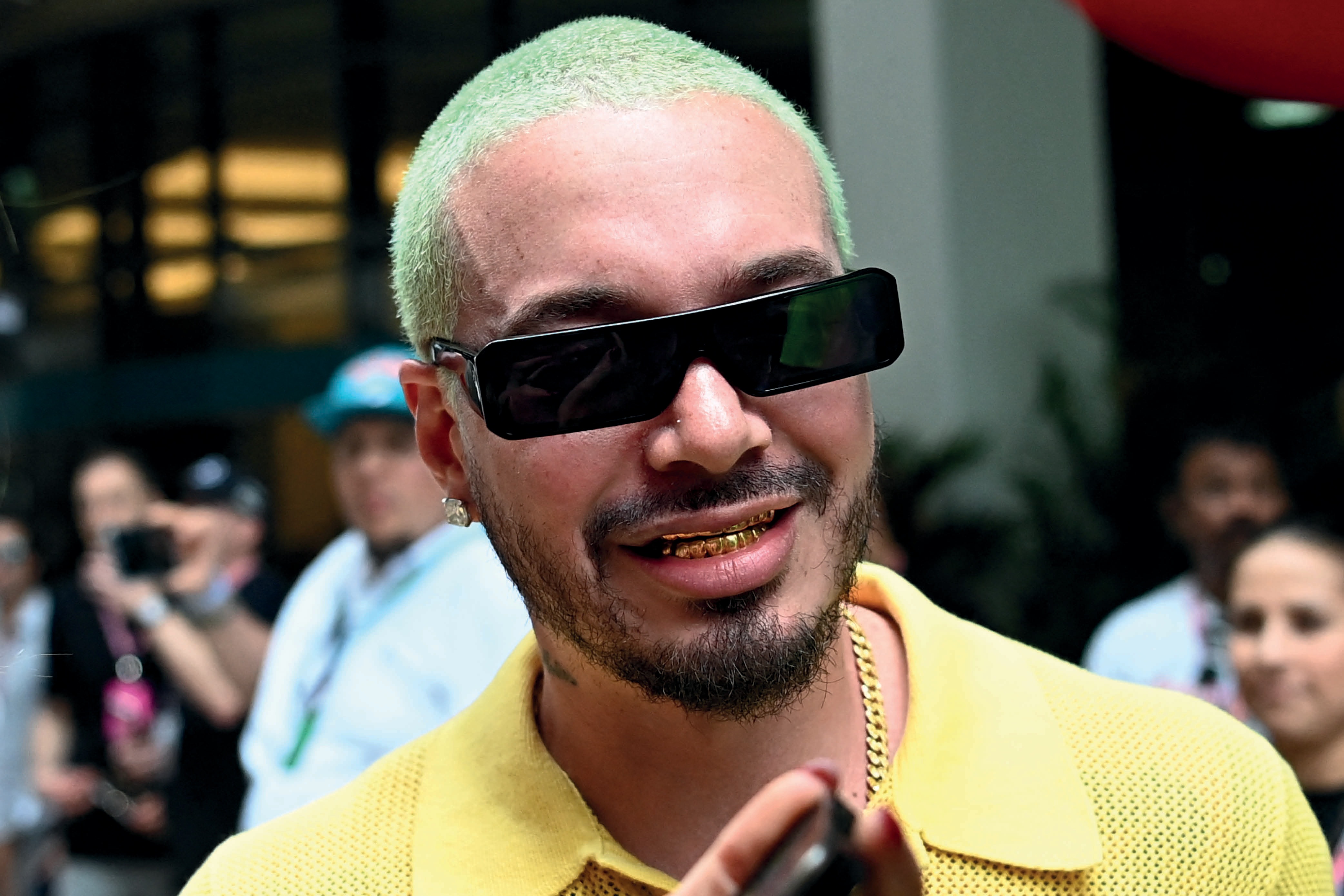 J Balvin protagonizó un curioso comercial para Verizon (Foto: AFP)