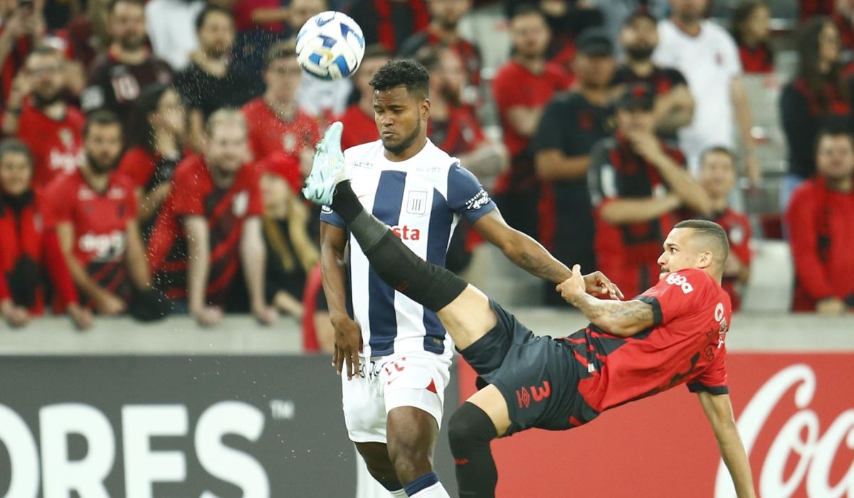 Alianza Lima vs. Paranaense en partido por Copa Libertadores 2023. (Foto: EFE)