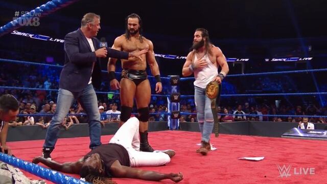 Mala suerte: R-Truth interrumpió sin querer la celebración de Shane McMahon y perdió su título 24/7 ante Elias [VIDEO]