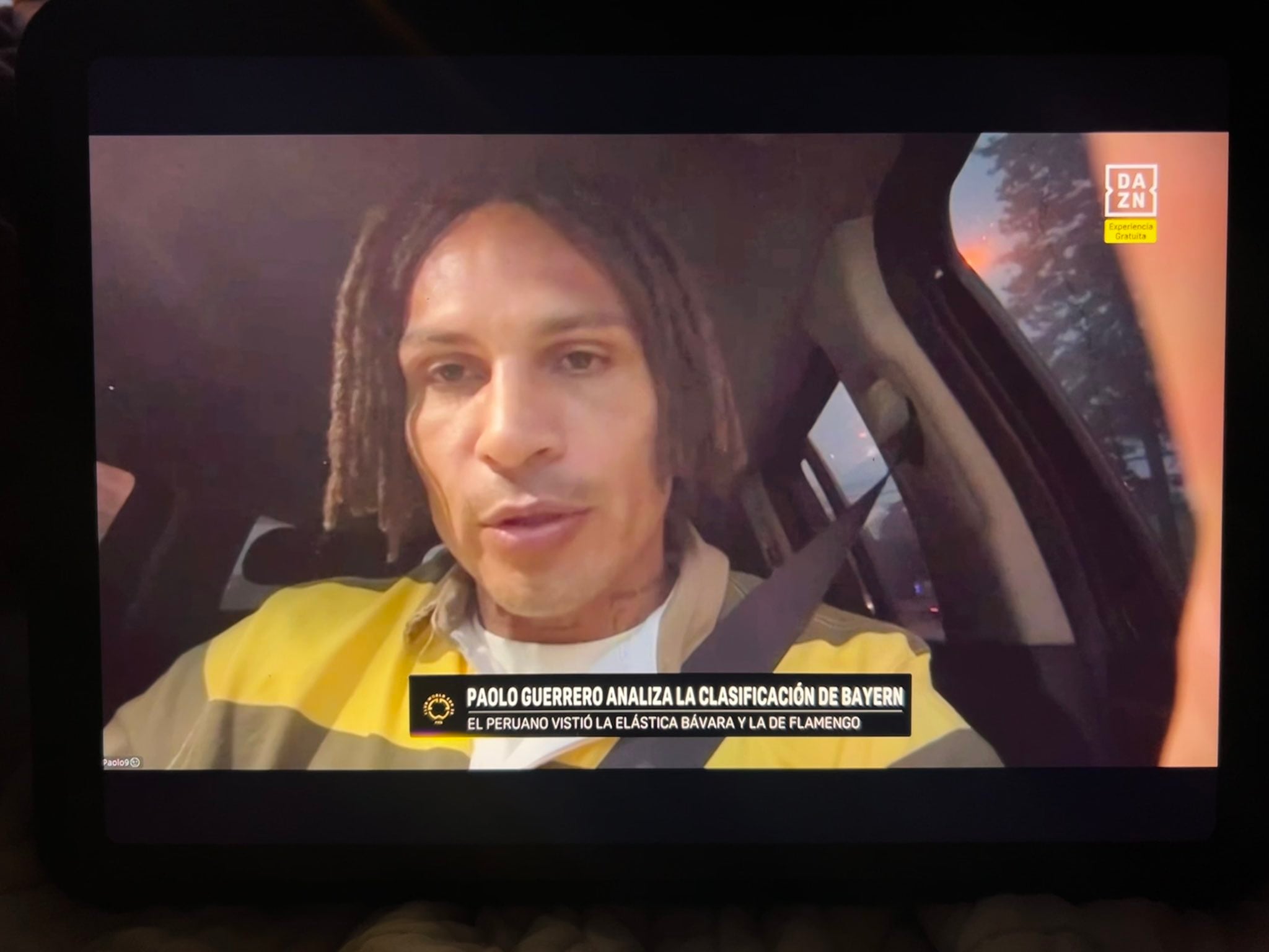 Paolo Guerrero fue invitado a comentar el post partido de Flamengo vs. Bayern Munich. (Captura)