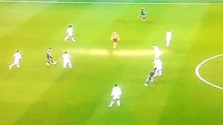 Ángel Di María metió un tremendo pase y Edinson Cavani definió de huacha