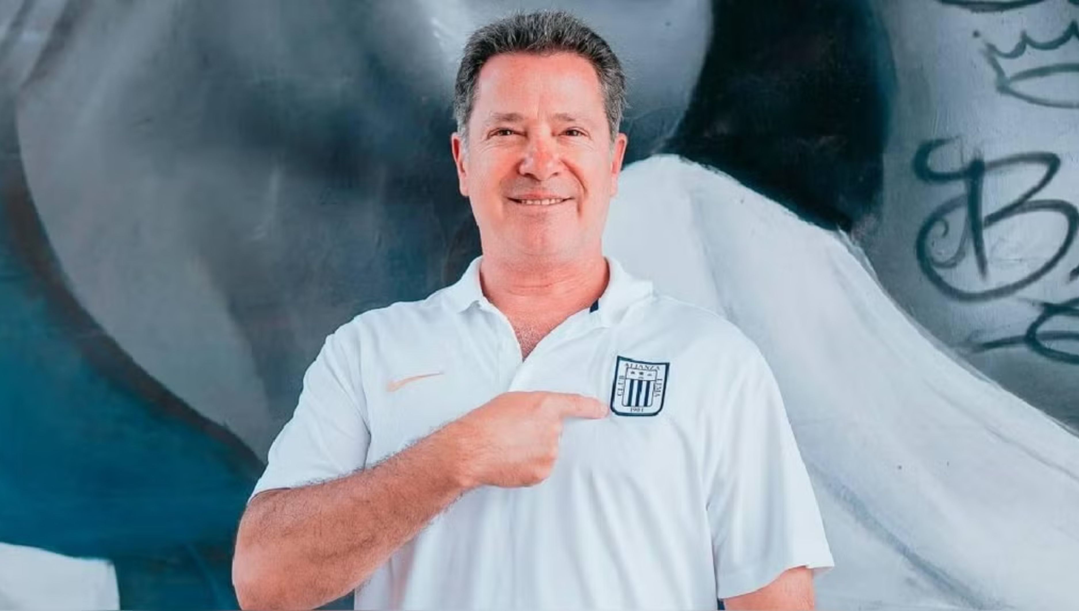 Fernando Cabada y el presente de Alianza Lima. (Foto: Alianza Lima)