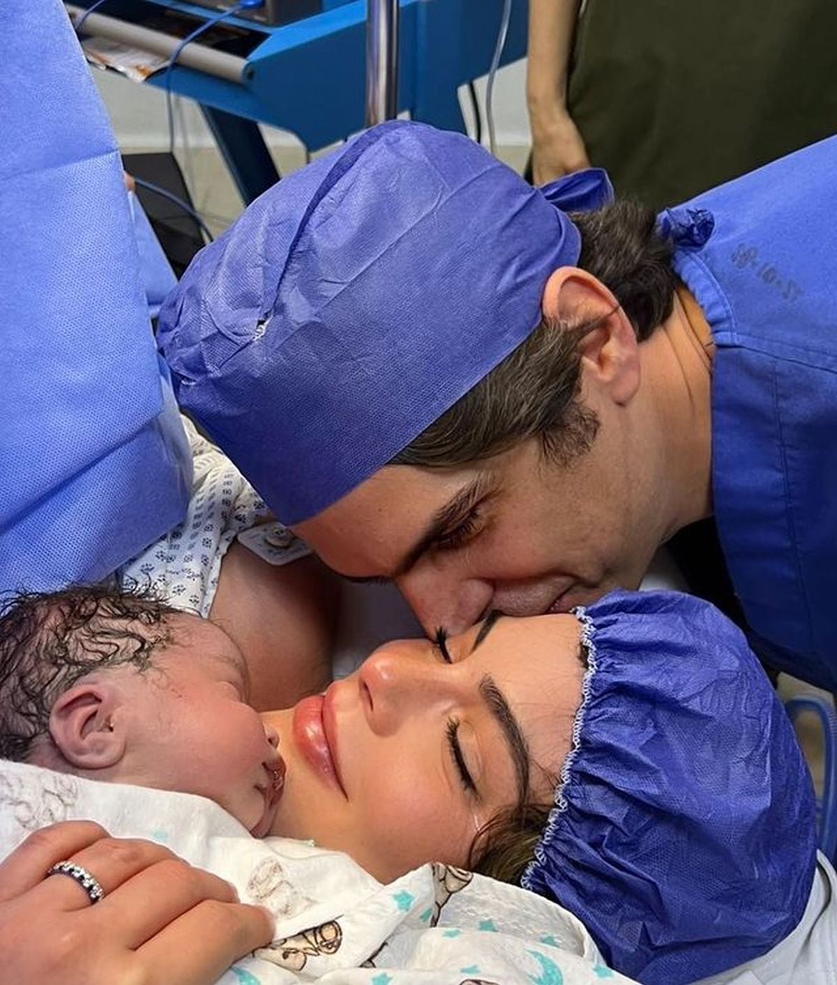 Así presentaron a su nueva retoña (Foto: Ximena Navarrete / Instagram)