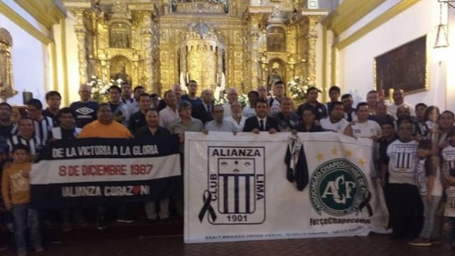Alianza Lima: hinchas de Trujillo le rindieron homenaje a los 'Potrillos'