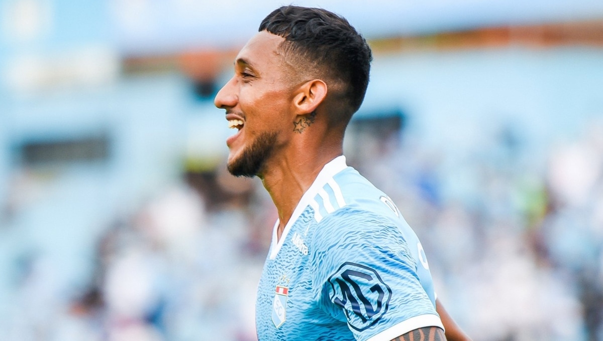 Christofer Gonzales fichó por Sporting Cristal hasta diciembre del 2026. (Foto: Sporting Cristal)