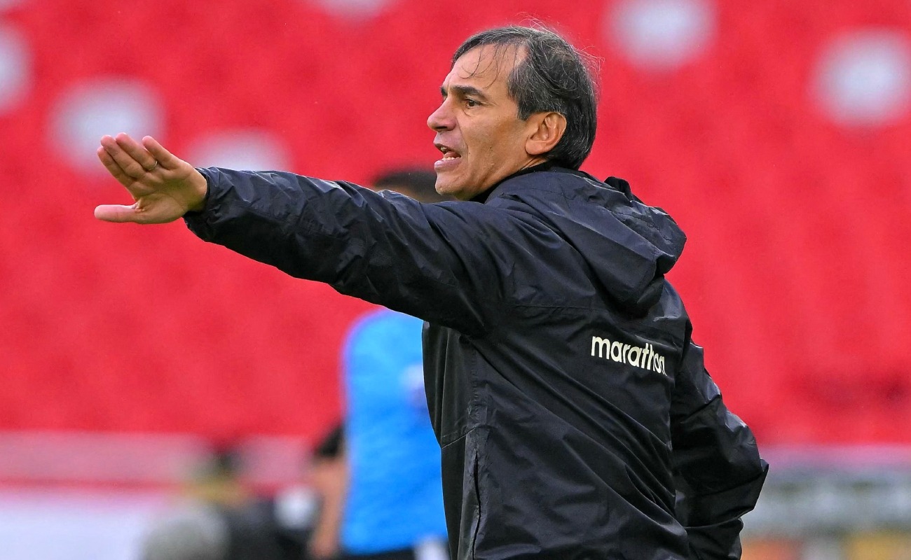 Fabián Bustos - DT Universitario. (Foto: AFP)