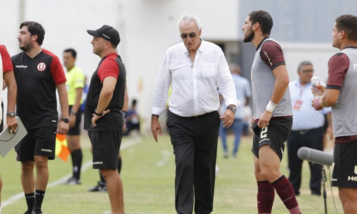 ¿Dejó de funcionarle el 3-5-2 a Fossati? La ‘U’ urge reinventarse para evitar 10 años sin títulos (Foto: GEC)