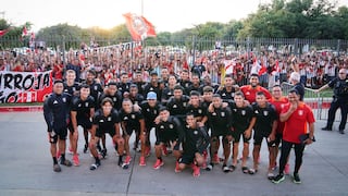 Selección Peruana presentes en el “banderazo” junto a sus hinchas antes de enfrentar a Chile