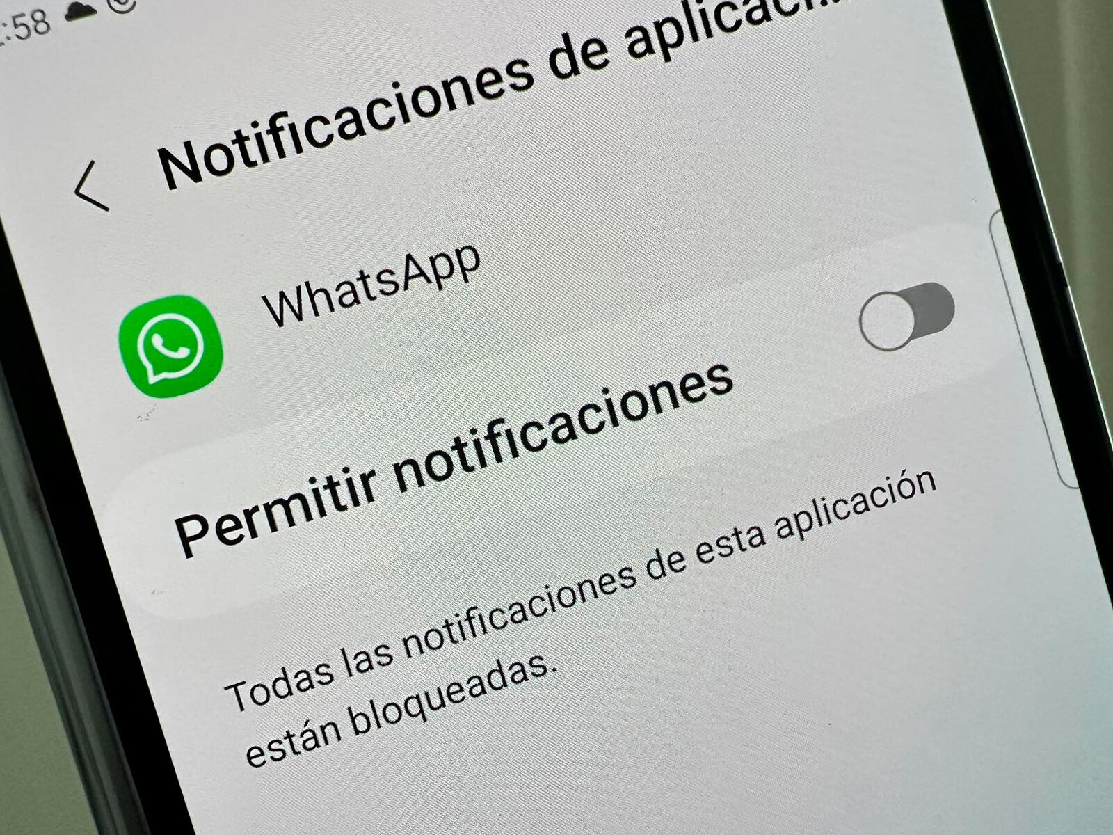 WHATSAPP | Si eres de las personas que no soporta las notificaciones de WhatsApp, así puedes activar el "modo avión" de inmediato. (Foto: MAG - Rommel Yupanqui)
