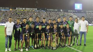Alianza Lima homenajeó a los campeones Sub 15 del mundialito Austral Cup